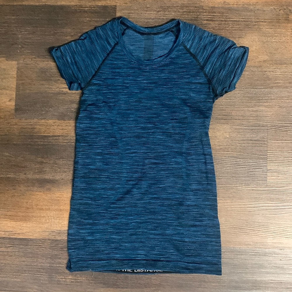 Blue lululemon shirt